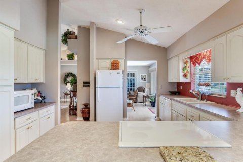 House in Sun City Center, Florida 3 bedrooms, 205.13 sq.m. № 1808025 - photo 17