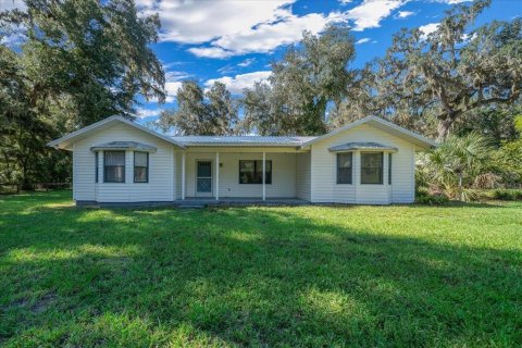 Casa en venta en Anthony, Florida, 3 dormitorios, 138.89 m2 № 1910002 - foto 1