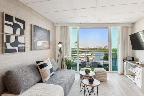 Снять в аренду кондоминиум в Форт-Лодердейл, Флорида 1 спальня, 54.35м2, № 1958801 - фото 3