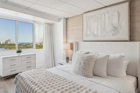 Снять в аренду кондоминиум в Форт-Лодердейл, Флорида 1 спальня, 54.35м2, № 1958801 - фото 14