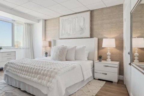 Снять в аренду кондоминиум в Форт-Лодердейл, Флорида 1 спальня, 54.35м2, № 1958801 - фото 12