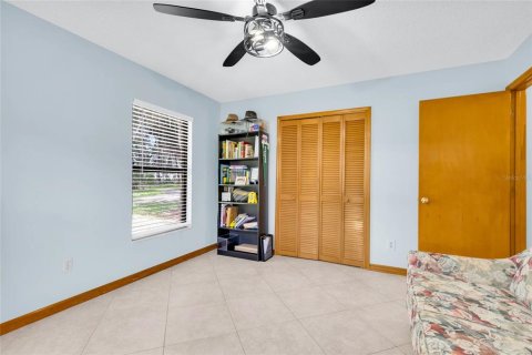 Villa ou maison à louer à Kissimmee, Floride: 4 chambres, 210.33 m2 № 2280076 - photo 14