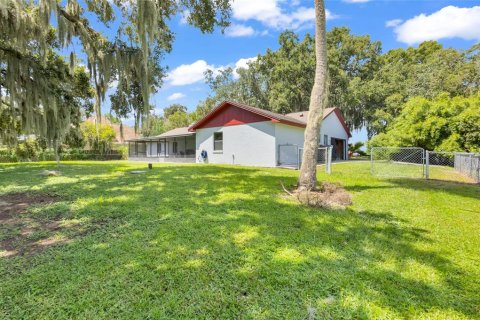 Villa ou maison à louer à Kissimmee, Floride: 4 chambres, 210.33 m2 № 2280076 - photo 21