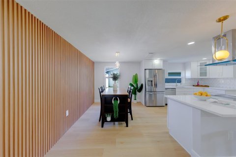 Casa en venta en Pinellas Park, Florida, 3 dormitorios, 141.03 m2 № 2425727 - foto 8