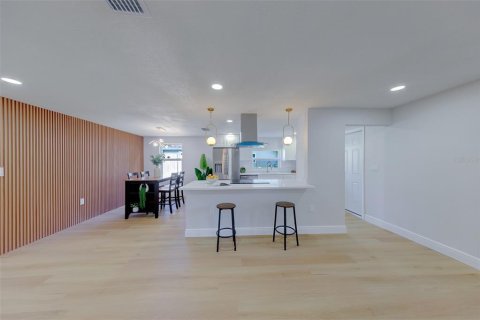 Casa en venta en Pinellas Park, Florida, 3 dormitorios, 141.03 m2 № 2425727 - foto 6