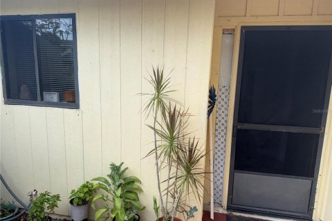 Townhouse in Kissimmee, Florida 2 bedrooms, 95.13 sq.m. № 1879667 - photo 12