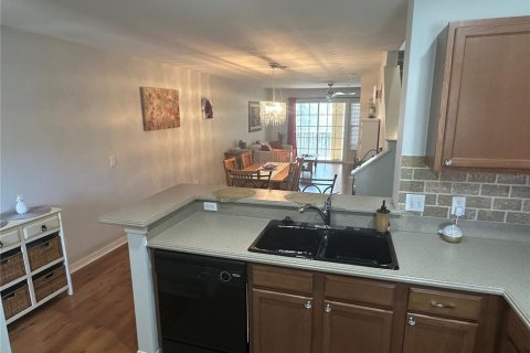 Townhouse in Lakewood Ranch, Florida 2 bedrooms, 98.85 sq.m. № 1822699 - photo 14
