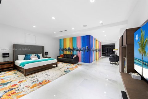 Villa ou maison à louer à Pinecrest, Floride: 7 chambres, 756.5 m2 № 1979395 - photo 27