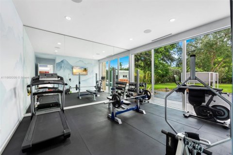 Villa ou maison à louer à Pinecrest, Floride: 7 chambres, 756.5 m2 № 1979395 - photo 19