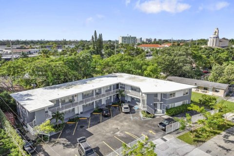 Casa en alquiler en Miami, Florida, 1 dormitorio, 46.45 m2 № 1987634 - foto 5
