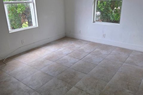 Adosado en venta en Riviera Beach, Florida, 4 dormitorios, 164.25 m2 № 2083218 - foto 8