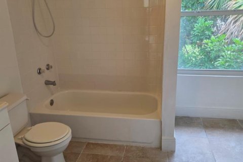 Adosado en venta en Riviera Beach, Florida, 4 dormitorios, 164.25 m2 № 2083218 - foto 12