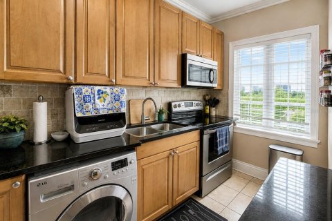 Condominio en venta en Tampa, Florida, 1 dormitorio, 59.92 m2 № 2318811 - foto 5