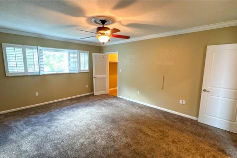 Condo in Lakeland, Florida, 3 bedrooms  № 2099727 - photo 17