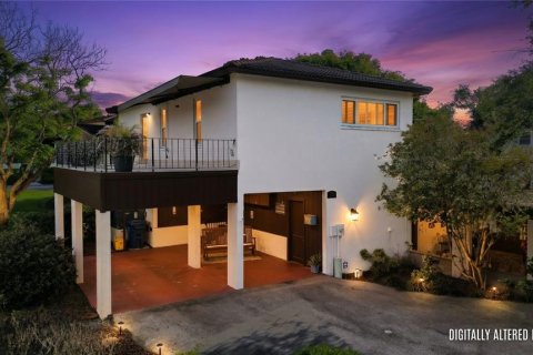 Condo in Lakeland, Florida, 3 bedrooms № 2099727