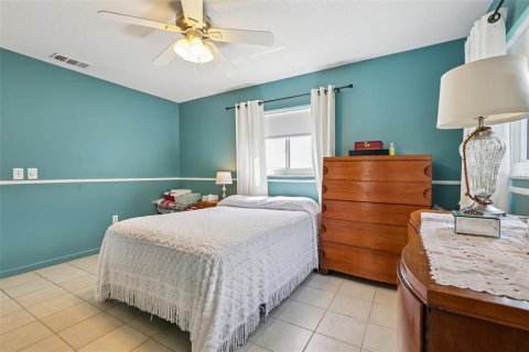 Condominio en venta en Pinellas Park, Florida, 2 dormitorios, 88.26 m2 № 1906342 - foto 19