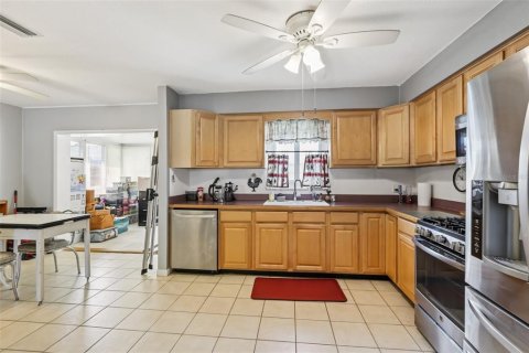 Condominio en venta en Pinellas Park, Florida, 2 dormitorios, 88.26 m2 № 1906342 - foto 15