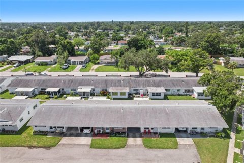Condominio en venta en Pinellas Park, Florida, 2 dormitorios, 88.26 m2 № 1906342 - foto 30