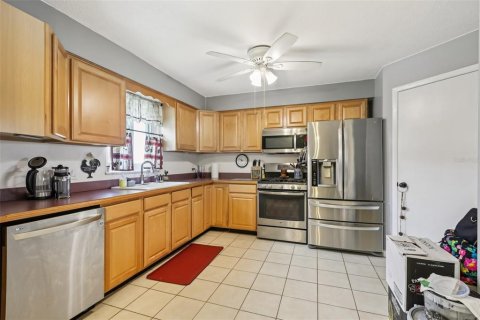 Condominio en venta en Pinellas Park, Florida, 2 dormitorios, 88.26 m2 № 1906342 - foto 14