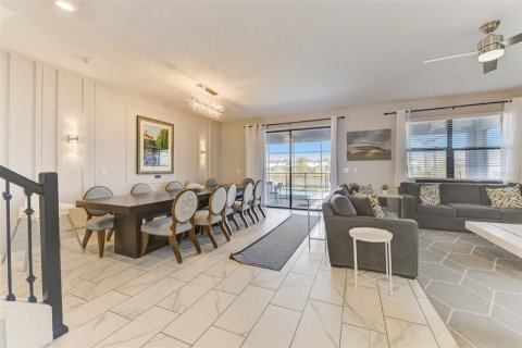 Купить виллу или дом в Киссимми, Флорида 13 комнат, 399.76м2, № 985505 - фото 12