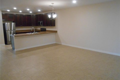 Adosado en alquiler en Kissimmee, Florida, 3 dormitorios, 163.69 m2 № 1905087 - foto 5