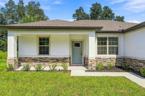 Villa ou maison à vendre à North Port, Floride: 4 chambres, 168.15 m2 № 2338875 - photo 2