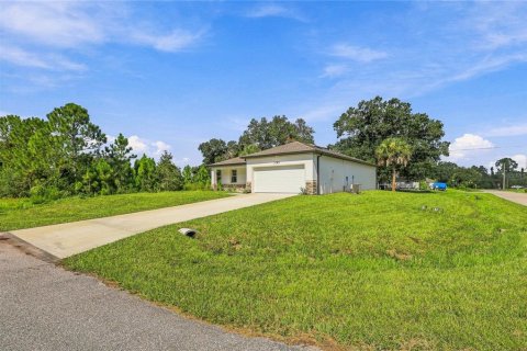 Villa ou maison à vendre à North Port, Floride: 4 chambres, 168.15 m2 № 2338875 - photo 4