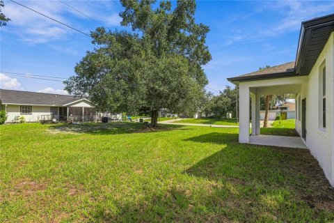 Villa ou maison à vendre à North Port, Floride: 4 chambres, 168.15 m2 № 2338875 - photo 7