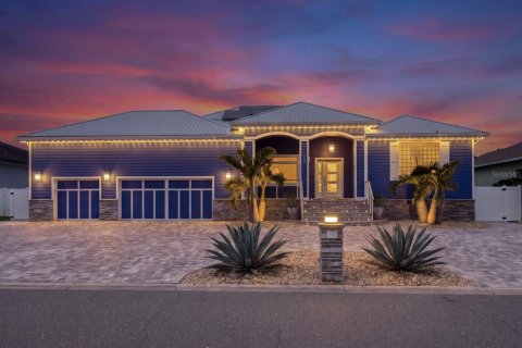 Villa ou maison à vendre à Apollo Beach, Floride: 4 chambres, 253.81 m2 № 2323143 - photo 2