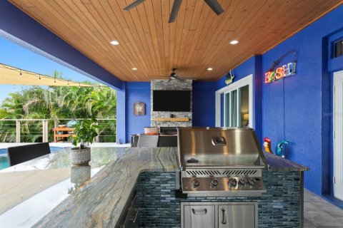 Villa ou maison à vendre à Apollo Beach, Floride: 4 chambres, 253.81 m2 № 2323143 - photo 24