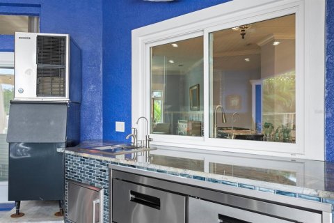 Villa ou maison à vendre à Apollo Beach, Floride: 4 chambres, 253.81 m2 № 2323143 - photo 23