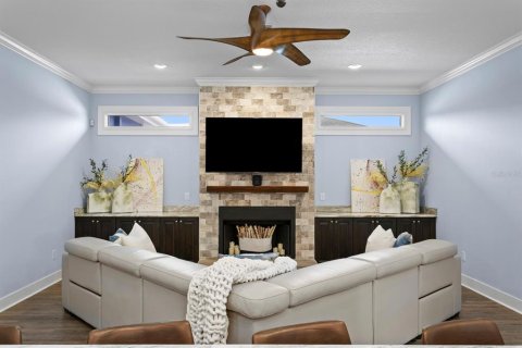 Villa ou maison à vendre à Apollo Beach, Floride: 4 chambres, 253.81 m2 № 2323143 - photo 18