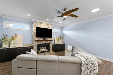 Villa ou maison à vendre à Apollo Beach, Floride: 4 chambres, 253.81 m2 № 2323143 - photo 19
