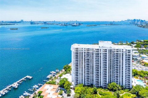 Купить кондоминиум в Майами, Флорида 2 спальни, 108.14м2, № 2015359 - фото 15