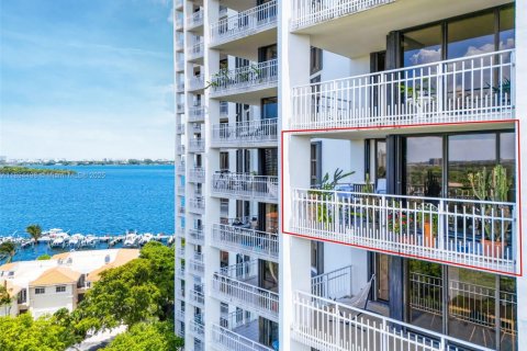 Купить кондоминиум в Майами, Флорида 2 спальни, 108.14м2, № 2015359 - фото 13