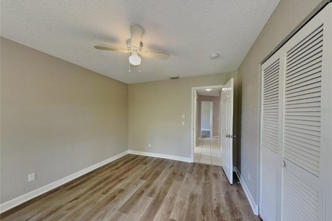 Villa ou maison à louer à Port Charlotte, Floride: 3 chambres, 184.04 m2 № 1883219 - photo 12