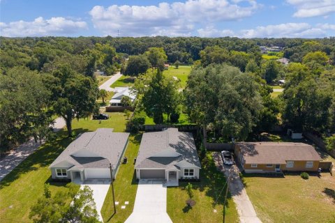 Villa ou maison à vendre à Wildwood, Floride: 3 chambres, 146.69 m2 № 2285642 - photo 6