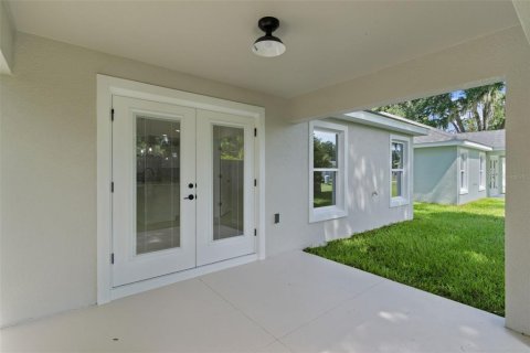 Villa ou maison à vendre à Wildwood, Floride: 3 chambres, 146.69 m2 № 2285642 - photo 16