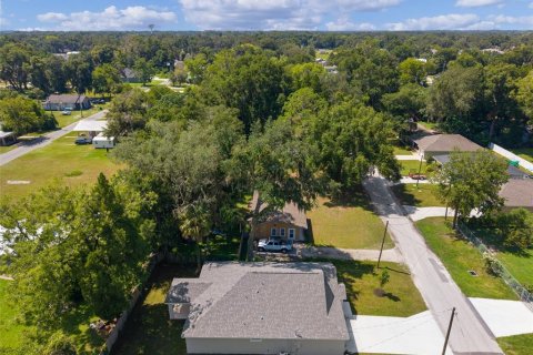 Villa ou maison à vendre à Wildwood, Floride: 3 chambres, 146.69 m2 № 2285642 - photo 8