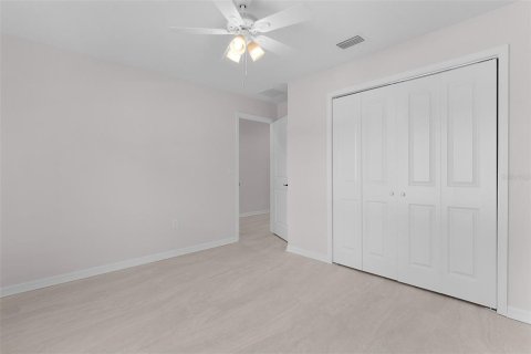 Villa ou maison à vendre à Wildwood, Floride: 3 chambres, 146.69 m2 № 2285642 - photo 26