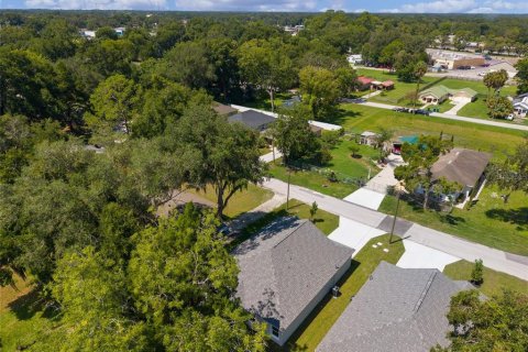 Villa ou maison à vendre à Wildwood, Floride: 3 chambres, 146.69 m2 № 2285642 - photo 9