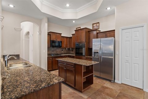 House in Spring Hill, Florida 4 bedrooms, 255.76 sq.m. № 2259228 - photo 5