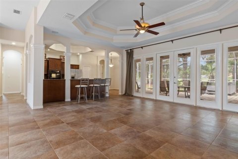 House in Spring Hill, Florida 4 bedrooms, 255.76 sq.m. № 2259228 - photo 14