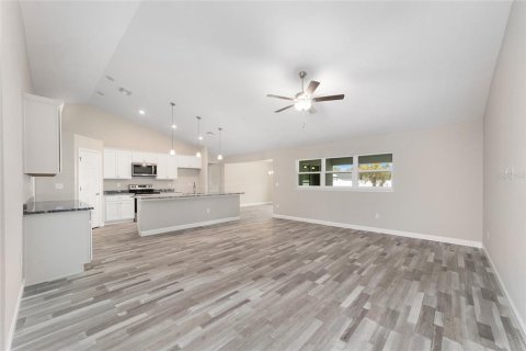 Villa ou maison à vendre à Ocala, Floride: 4 chambres, 189.8 m2 № 2142860 - photo 13
