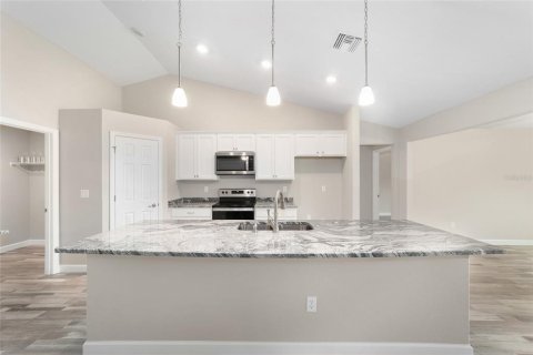 Villa ou maison à vendre à Ocala, Floride: 4 chambres, 189.8 m2 № 2142860 - photo 21