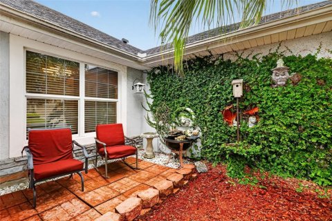 Villa ou maison à vendre à Mount Dora, Floride: 3 chambres, 219.99 m2 № 2427493 - photo 5