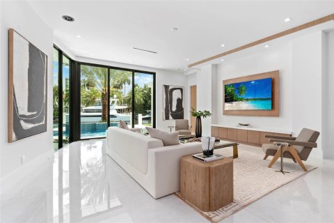 Villa ou maison à vendre à Fort Lauderdale, Floride: 6 chambres, 601.91 m2 № 2185992 - photo 13