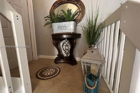 Villa ou maison à vendre à Miami, Floride: 2 chambres, 126.35 m2 № 1886539 - photo 4