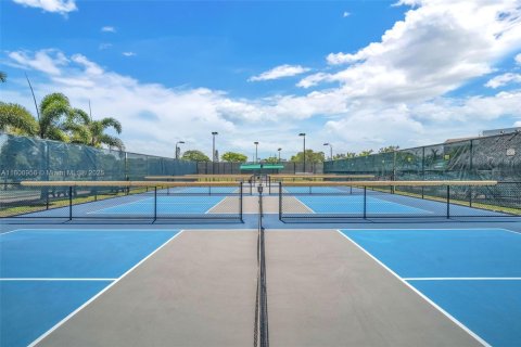 Condominio en venta en Deerfield Beach, Florida, 1 dormitorio, 55.09 m2 № 1941953 - foto 26