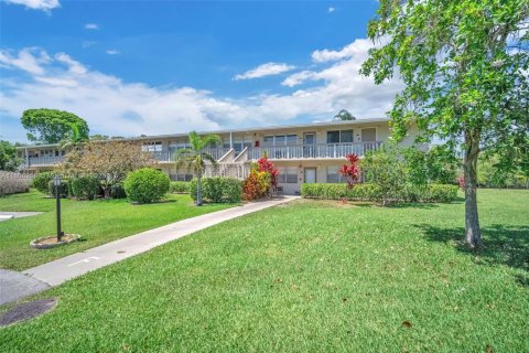 Condominio en venta en Deerfield Beach, Florida, 1 dormitorio, 55.09 m2 № 1941953 - foto 30